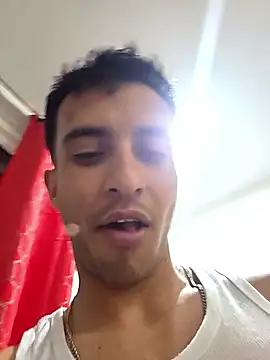 Snapshot of Torresmor chatting on April 4, 2026, 7:39 am Torresmor online show from April 4, 2026, 7:39 am