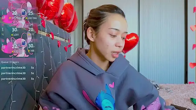 Mia Tin online show from February 18, 2025, 8:59 am