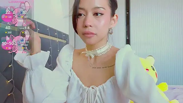 Mia Tin online show from March 21, 2025, 8:50 am