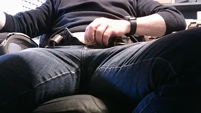 Snapshot of keks788 chatting on March 17, 2026, 11:24 am keks788 online show from March 17, 2026, 11:24 am