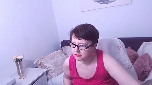 ChristaRose online show from September 25, 2025, 6:33 pm