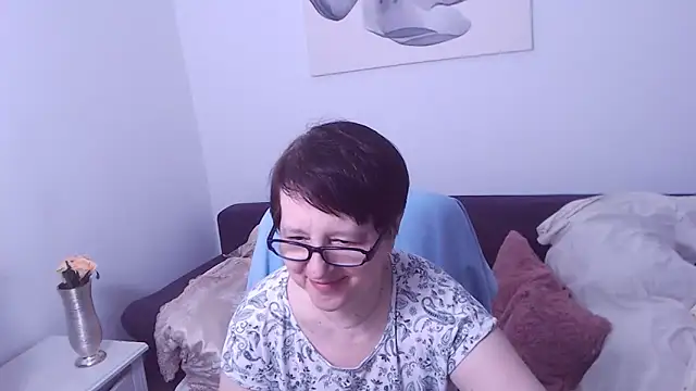 ChristaRose online show from April 25, 2026, 7:11 pm