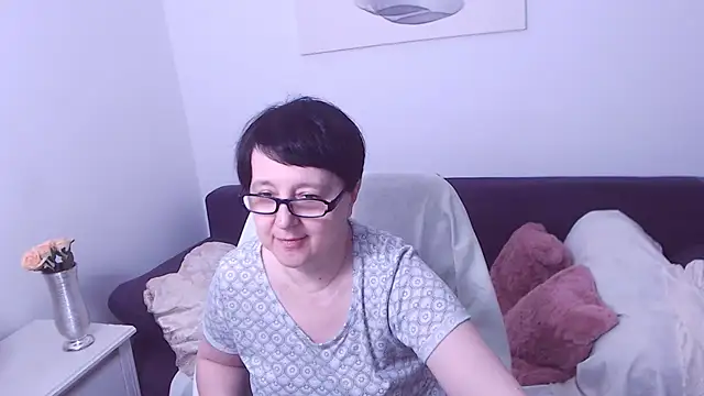 Snapshot of ChristaRose chatting on May 8, 2026, 6:57 pm ChristaRose online show from May 8, 2026, 6:57 pm