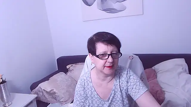 Snapshot of ChristaRose chatting on June 4, 2026, 8:04 pm ChristaRose online show from June 4, 2026, 8:04 pm