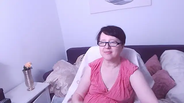 Snapshot of ChristaRose chatting on June 10, 2026, 11:13 pm ChristaRose online show from June 10, 2026, 11:13 pm