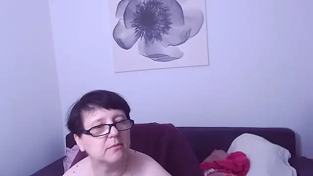 Snapshot of ChristaRose chatting on June 27, 2026, 12:22 pm ChristaRose online show from June 27, 2026, 12:22 pm