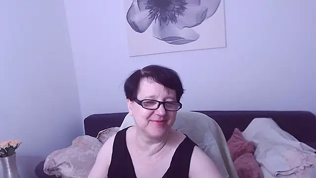Snapshot of ChristaRose chatting on July 19, 2026, 11:25 am ChristaRose online show from July 19, 2026, 11:25 am