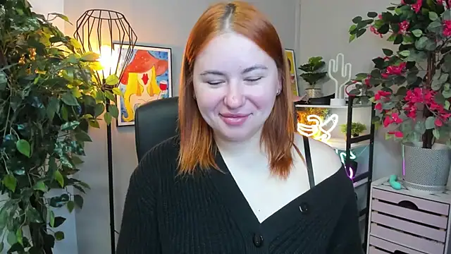 LAYLAxSTAR online show from September 24, 2025, 6:39 am