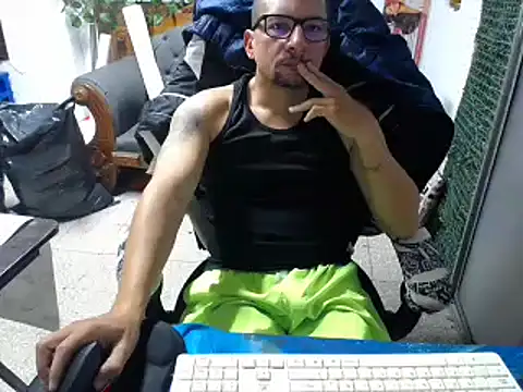 alexam galxh online show from March 5, 2025, 3:40 pm