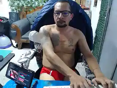 alexam galxh online show from March 22, 2025, 4:47 pm