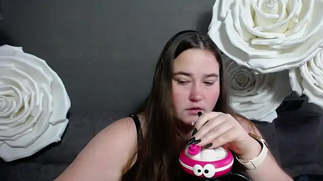 Snapshot of XX_Daniella_XX chatting on September 24, 2025, 6:17 am XX Daniella XX online show from September 24, 2025, 6:17 am