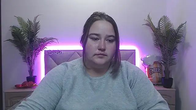 Snapshot of XX_Daniella_XX chatting on October 2, 2025, 6:20 am XX Daniella XX online show from October 2, 2025, 6:20 am