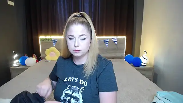 JessikaDaniel online show from October 4, 2025, 6:22 am