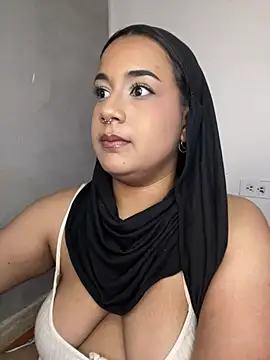 Maryam yamal online show from February 8, 2025, 9:25 pm