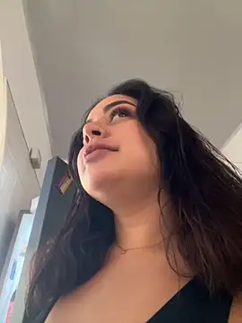 Snapshot of susy_angel chatting on June 11, 2026, 5:00 pm susy angel online show from June 11, 2026, 5:00 pm