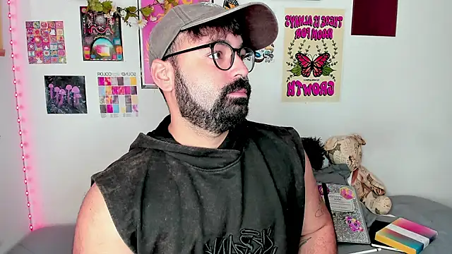 johnnyalx online show from October 14, 2025, 8:20 pm