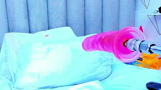 Snapshot of keyllaa_ chatting on February 27, 2025, 11:48 pm keyllaa online show from February 27, 2025, 11:48 pm