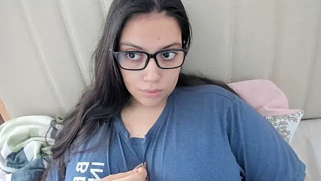 roniewester online show from October 5, 2025, 1:42 pm