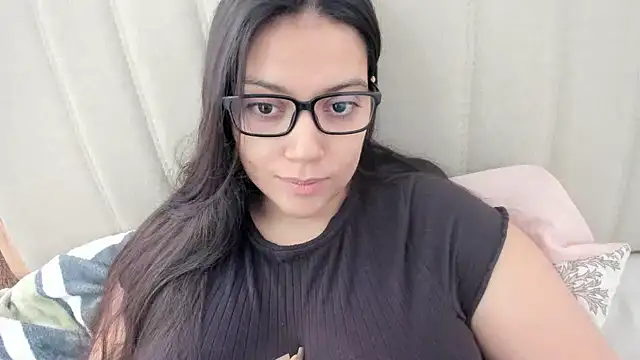 roniewester online show from October 8, 2025, 12:03 pm