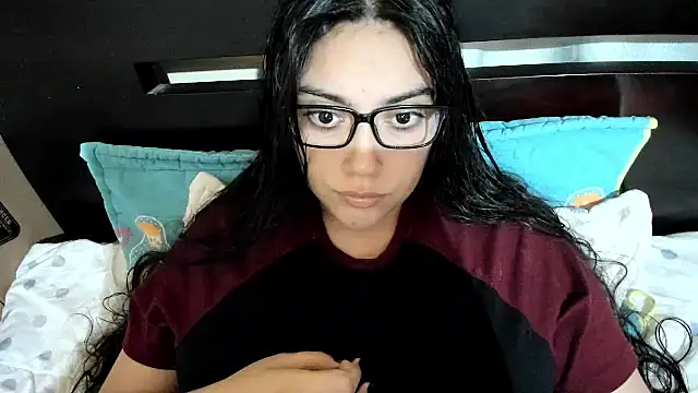 roniewester online show from July 30, 2026, 11:37 pm