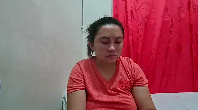 Snapshot of LalaiAsian chatting on February 2, 2025, 9:51 am LalaiAsian online show from February 2, 2025, 9:51 am