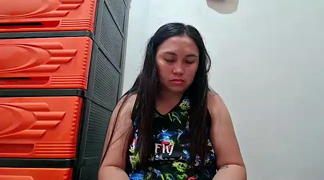 Snapshot of LalaiAsian chatting on March 17, 2025, 6:32 pm LalaiAsian online show from March 17, 2025, 6:32 pm