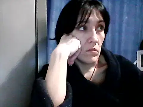 SunnyAmorre online show from February 18, 2025, 9:42 pm