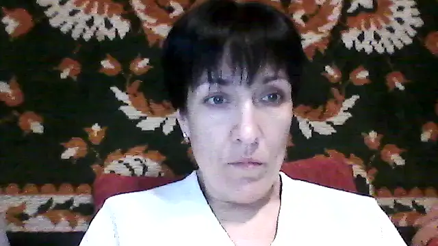 SunnyAmorre online show from November 20, 2025, 8:47 am