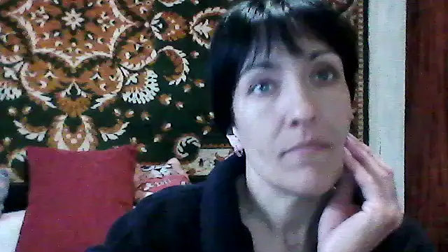 SunnyAmorre online show from April 8, 2026, 8:47 am