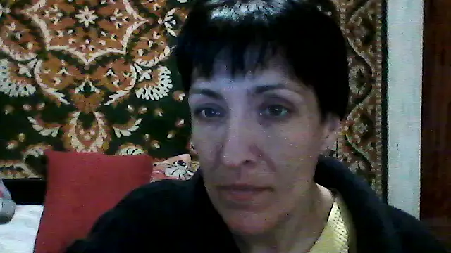 SunnyAmorre online show from April 12, 2026, 10:31 am