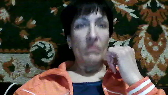 SunnyAmorre online show from April 26, 2026, 7:22 pm
