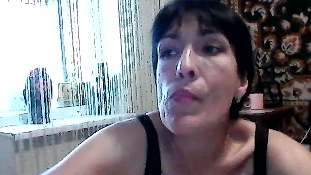 SunnyAmorre online show from June 11, 2026, 12:03 pm