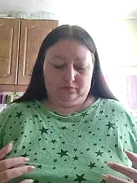 Rini333 online show from September 24, 2025, 11:46 am