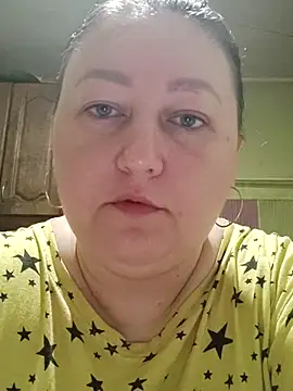 Rini333 online show from November 9, 2025, 5:06 am