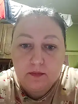 Rini333 online show from December 17, 2025, 6:58 pm