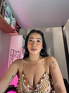 Snapshot of AsianMilfSheryl chatting on June 24, 2026, 7:40 am AsianMilfSheryl online show from June 24, 2026, 7:40 am