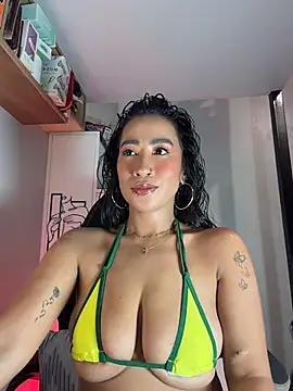 AsianMilfSheryl online show from July 28, 2026, 6:53 am