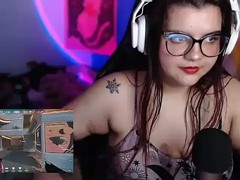 Snapshot of Annee23 chatting on April 17, 2026, 1:14 pm Annee23 online show from April 17, 2026, 1:14 pm