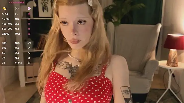 boobsybootie online show from July 23, 2026, 9:02 pm