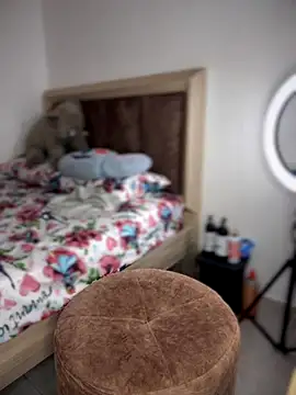 Shara dreams online show from October 26, 2025, 11:42 pm