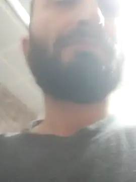 Snapshot of Yaramaz331 chatting on March 18, 2025, 5:31 pm Yaramaz331 online show from March 18, 2025, 5:31 pm