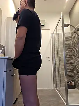 kekko-1982 online show from December 15, 2024, 10:28 am