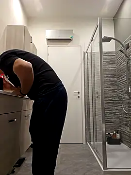 kekko-1982 online show from December 19, 2024, 12:56 pm