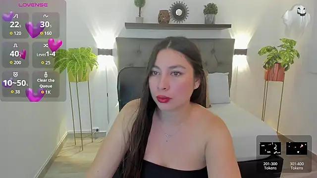 bella 99  online show from March 11, 2026, 12:11 pm