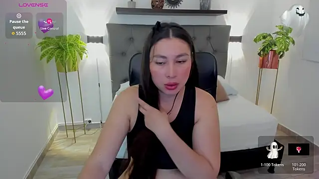 bella 99  online show from March 12, 2026, 12:00 pm