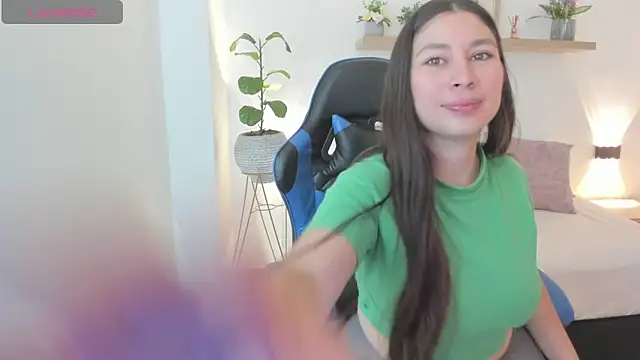 bella 99  online show from April 24, 2026, 11:23 am