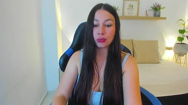 bella 99  online show from June 2, 2026, 11:34 am