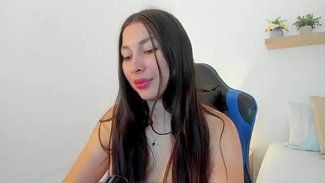 bella 99  online show from July 6, 2026, 3:03 pm