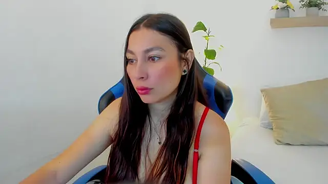 bella 99  online show from July 31, 2026, 11:53 am