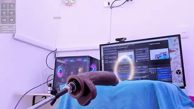 naty girl  online show from March 13, 2026, 11:06 am